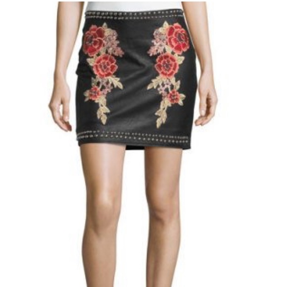 Romeo and Juliet Couture women’s skirt - Picture 3 of 8